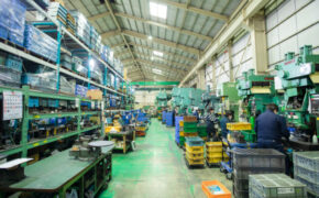 【藤井寺】地元で製造業へ転職！未経験から始めるモノづくりサムネイル