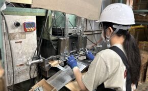 女性でも製造業で活躍できる！知識ゼロからでも大丈夫な職場とはサムネイル