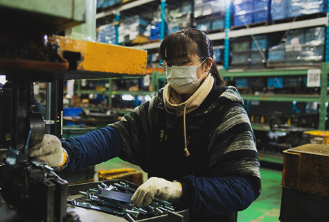 藤井寺市で配管支持金具の製造・販売・オーダーメイド加工を行う「株式会社昭栄製作所」